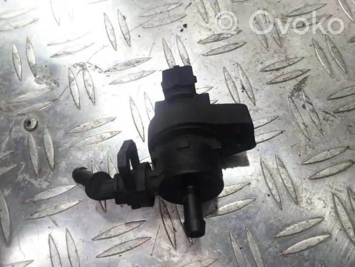 BMW 5 E39 Fuel tank valve 1433602