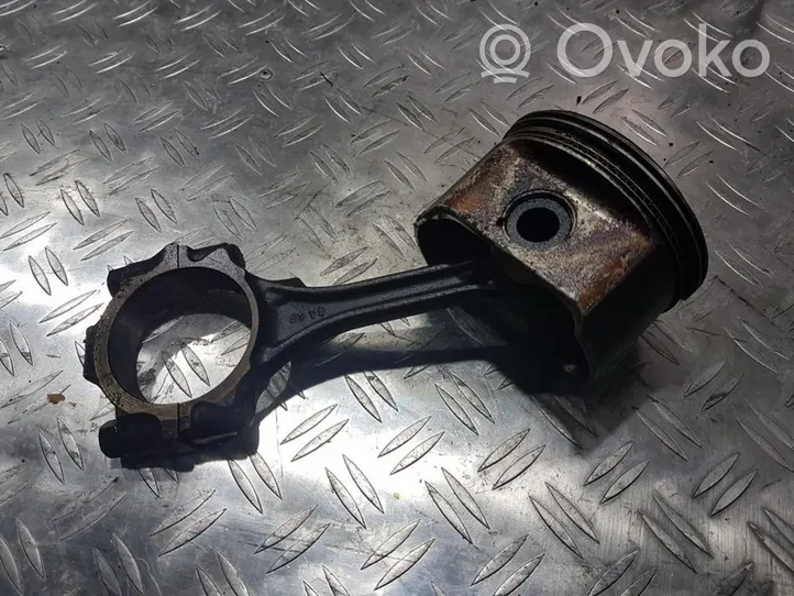 Chrysler Voyager Piston with connecting rod 4654355e