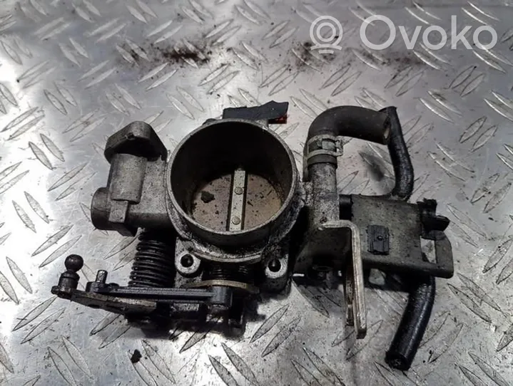 Opel Astra G Clapet d'étranglement 90529710