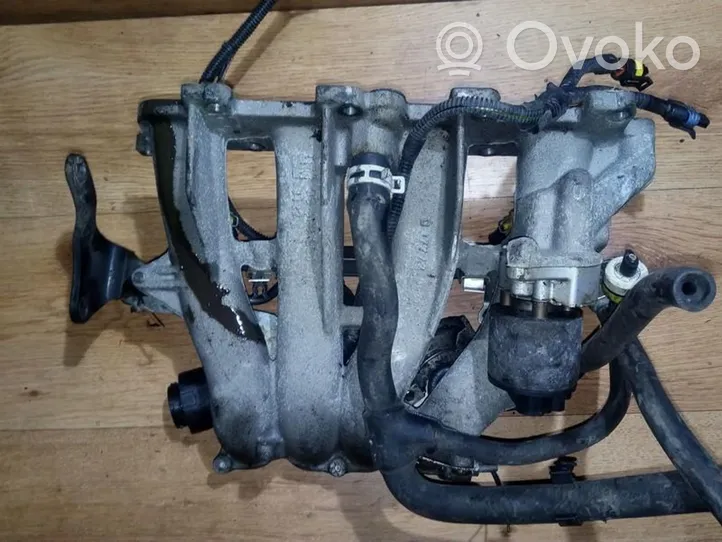 Opel Vectra B Ansaugbrücke Ansaugkrümmer 90528260