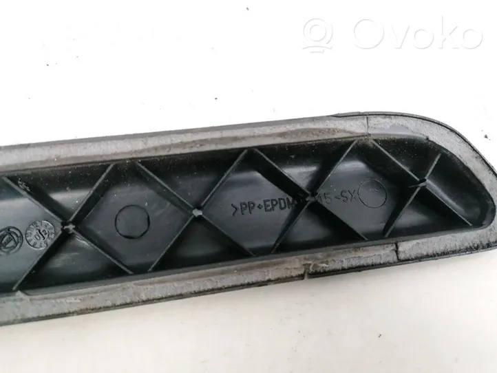 Fiat Punto (188) Rear arch trim 