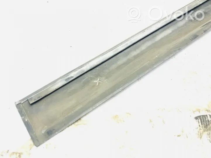 Volvo S60 Rivestimento della portiera anteriore (modanatura) 08693518