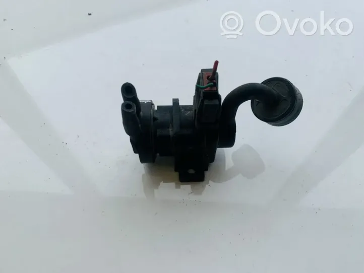 Volvo S40, V40 Turboahtimen magneettiventtiili 4534375