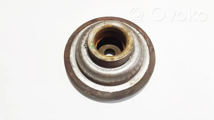 Opel Astra H Coil spring mount 