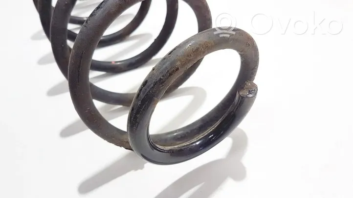 Toyota Prius (XW30) Rear coil spring 