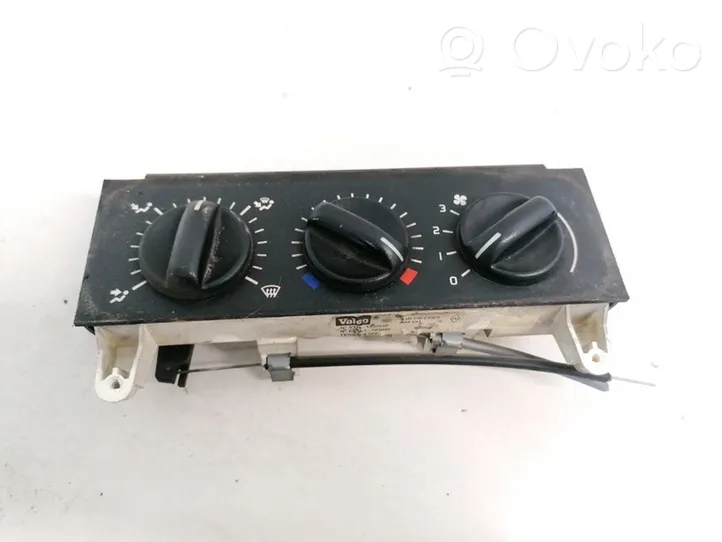 Renault Master II Climate control unit 133761F