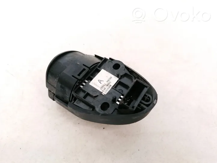 Nissan X-Trail T30 Interruttore/pulsante di controllo multifunzione 255519H200