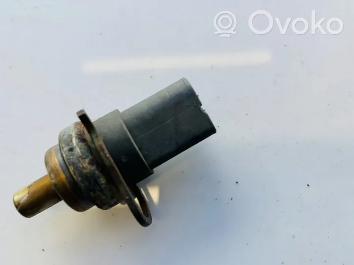 Audi A4 S4 B6 8E 8H Sonde de température de liquide de refroidissement 06a919501a