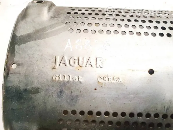 Jaguar XF Cita veida ārēja detaļa 