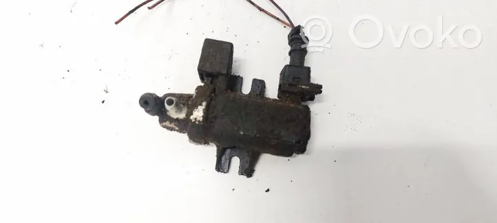 Ford Mondeo Mk III Solenoidinis vožtuvas 742190339