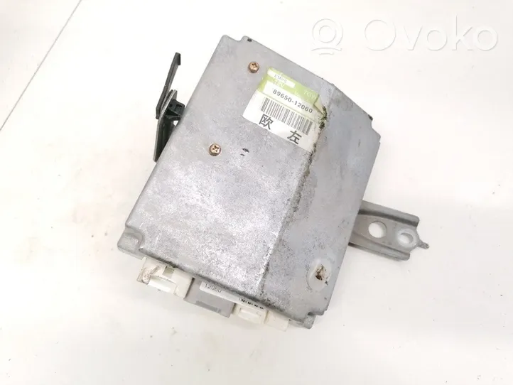 Toyota Corolla E120 E130 Sterownik / Moduł ECU 8965012060