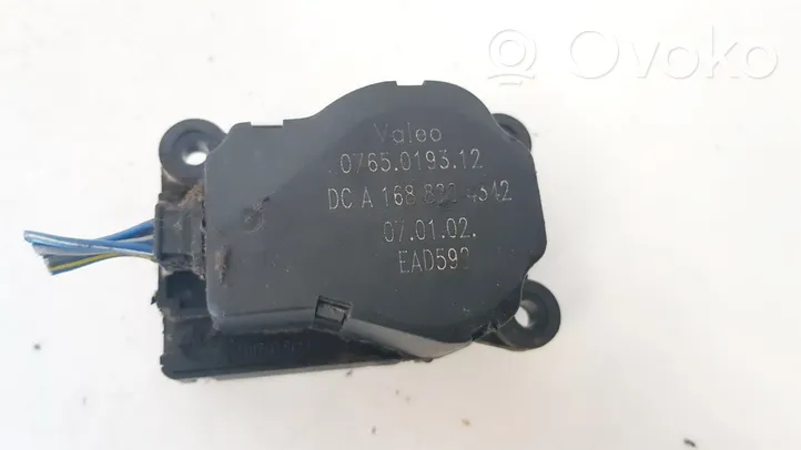 Mercedes-Benz Vaneo W414 Air flap motor/actuator 0765019312