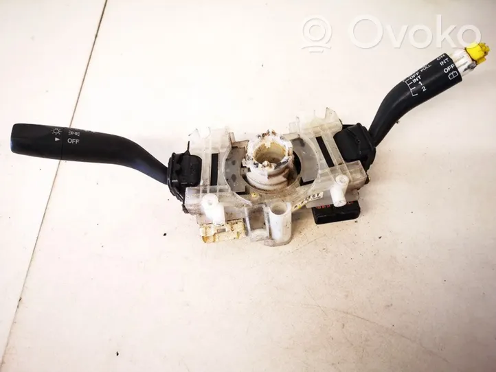 Mazda 323 F Leva indicatori ge6t17b366