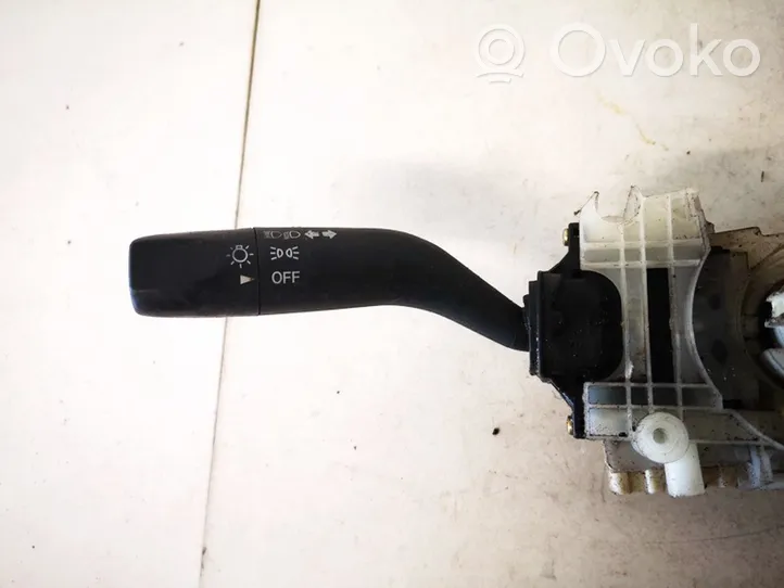 Mazda 323 F Leva indicatori ge6t17b366