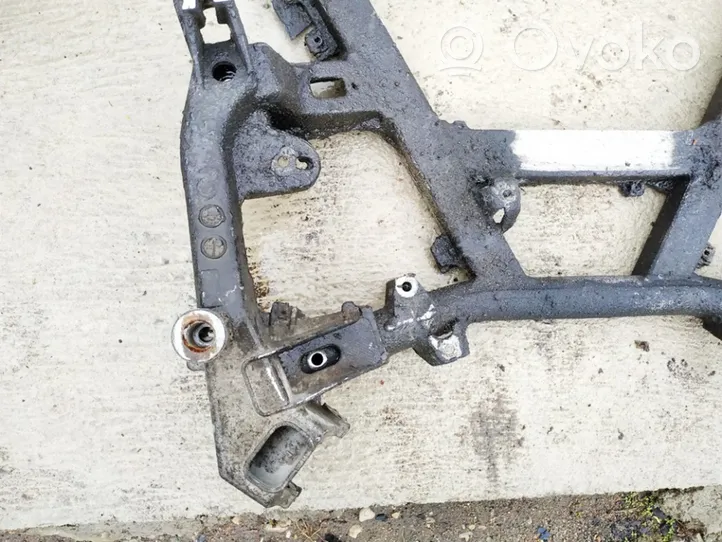 BMW 5 E39 Front subframe 