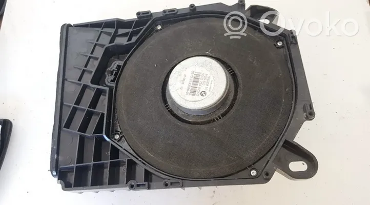 BMW 1 E81 E87 Subwoofer-bassokaiutin 18820010