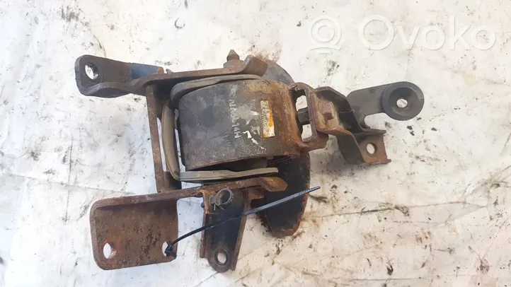 KIA Carens II Engine mount bracket 