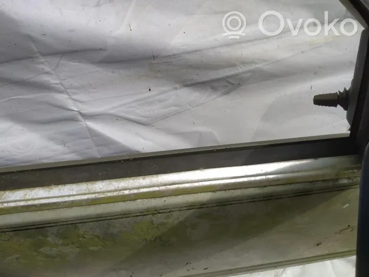 Volvo 740 Rivestimento modanatura del vetro della portiera anteriore 