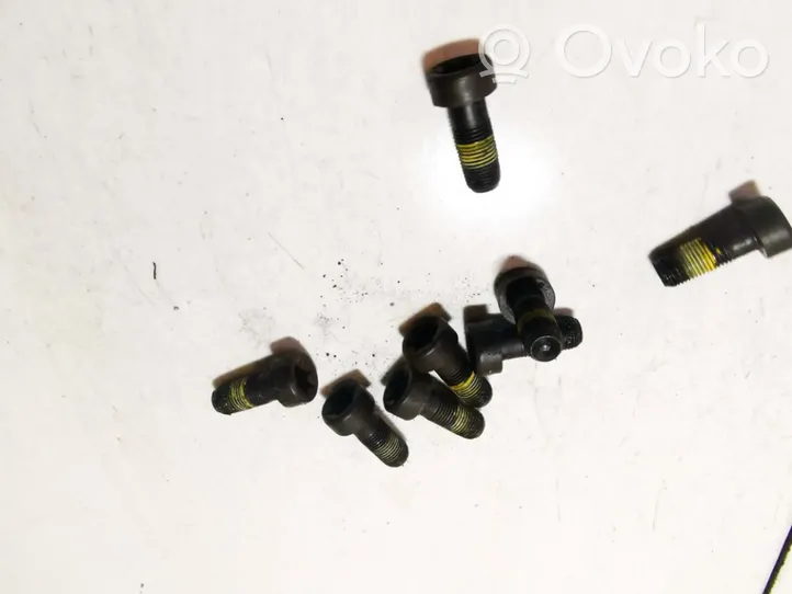 Hyundai i30 Nuts/bolts 