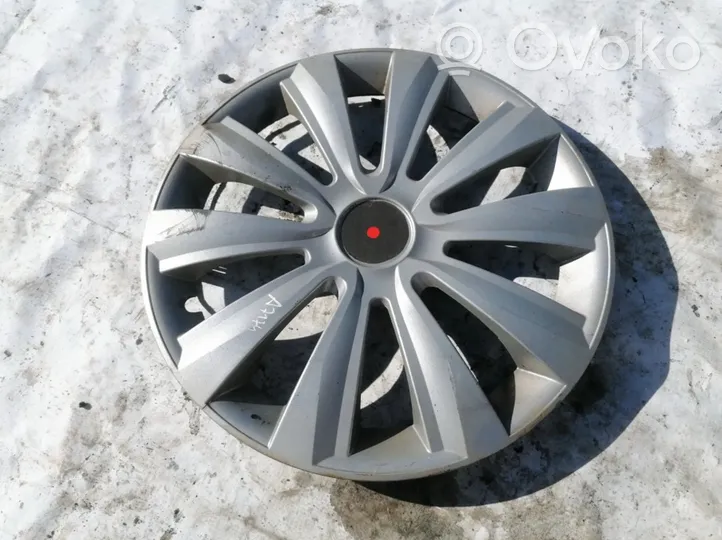 Chrysler Pacifica R15 wheel hub/cap/trim 