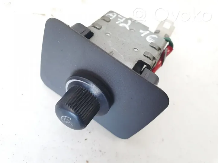 Mitsubishi Colt Regler Dimmer Schalter Beleuchtung Kombiinstrument Cockpit 2660a62