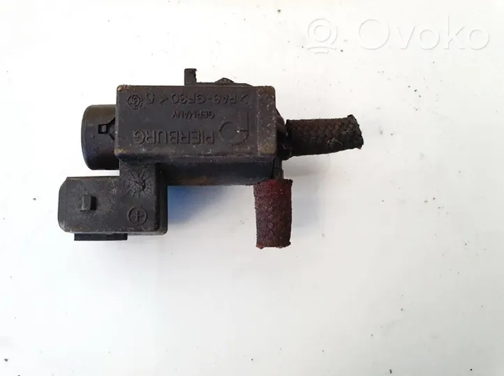 BMW 4 F32 F33 Turbo solenoid valve 70231800