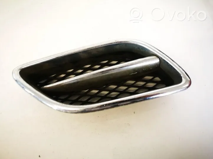 Nissan Primera Grille inférieure de pare-chocs avant 623209f5