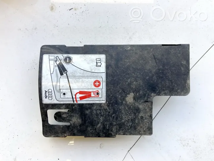 Audi A6 S6 C6 4F Couvercle de boîtier de batterie 4F0915429