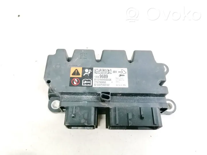 Opel Zafira C Airbag control unit/module 13589689