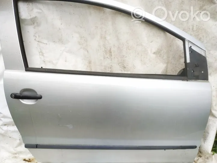Volkswagen Fox Tür vorne pilkos