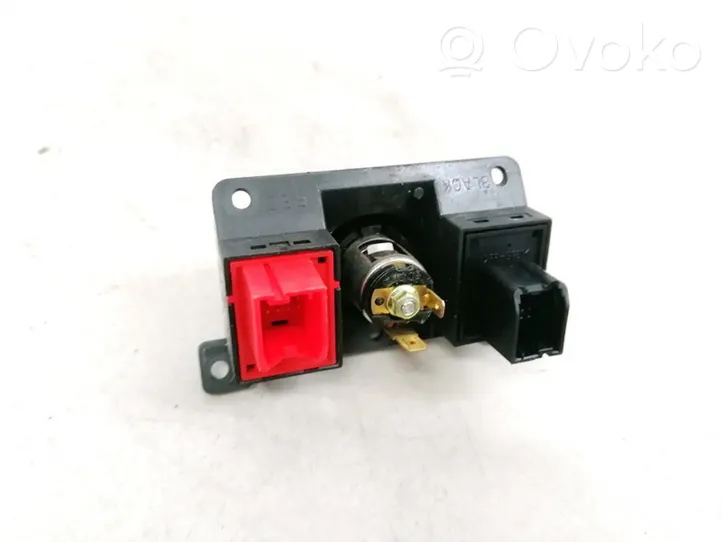 Opel Antara Interrupteur de siège chauffant 96672976070911