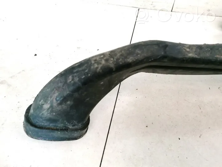 Chevrolet Orlando Air intake hose/pipe 631048618