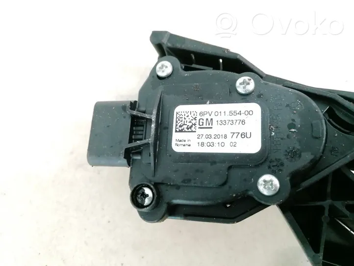 Opel Astra K Accelerator throttle pedal 13373776