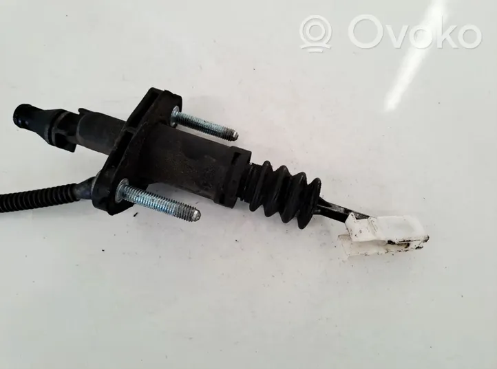 Opel Vectra C Clutch master cylinder 24412670