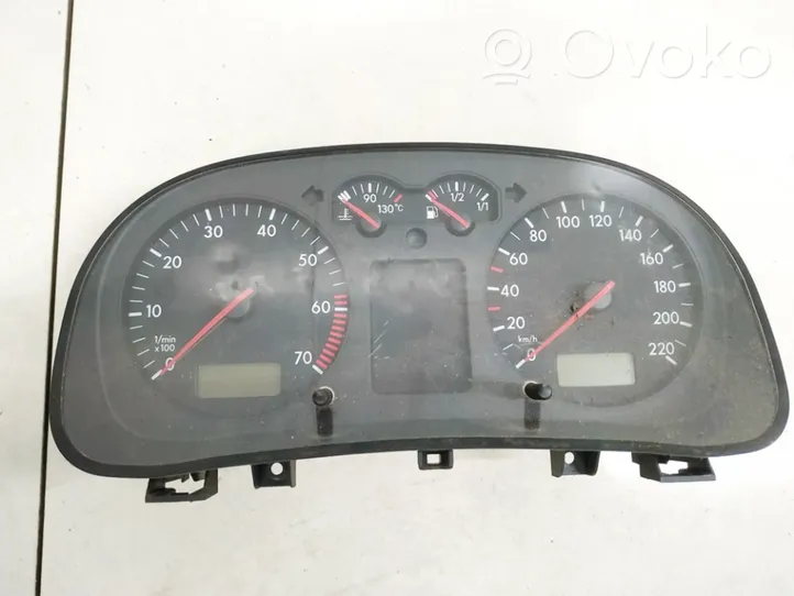 Volkswagen Golf IV Compteur de vitesse tableau de bord 1j0919861