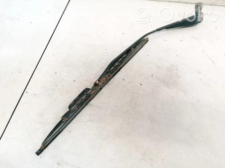 Volkswagen Transporter - Caravelle T4 Rear wiper blade arm 701955707