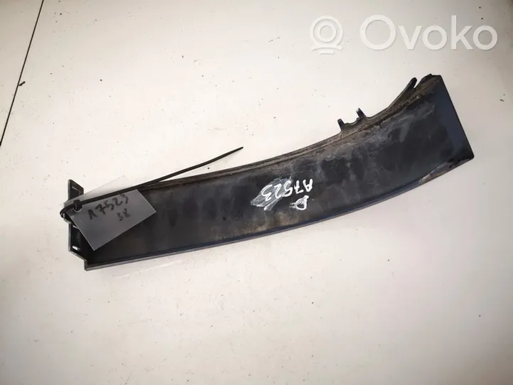 Audi A3 S3 8L Listwa pod lampę tylną 8l0807872a