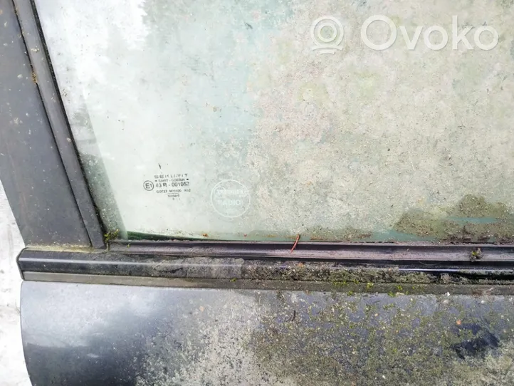Ford Scorpio Priekinių durų stiklo apdaila 