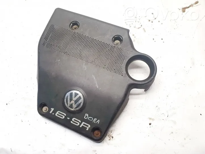 Volkswagen Bora Couvercle cache moteur 