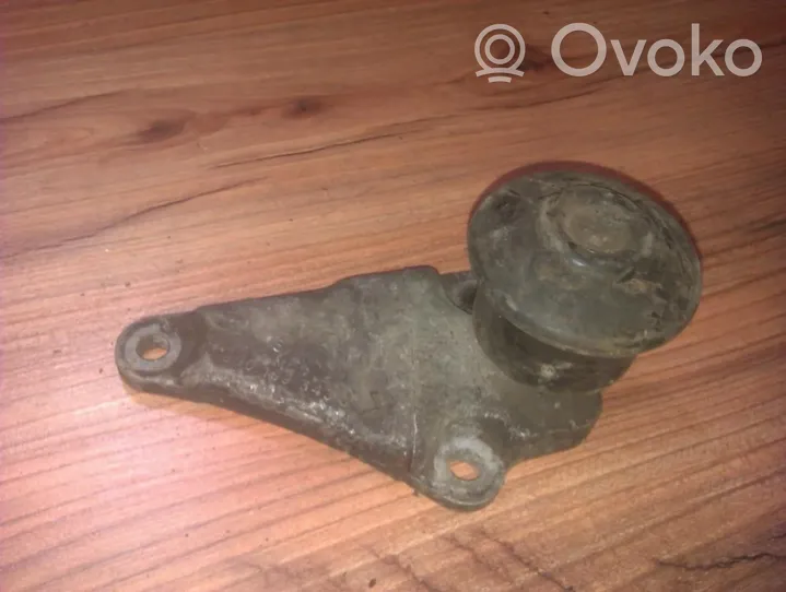 Audi 100 200 5000 C3 Support de moteur, coussinet 811199339b