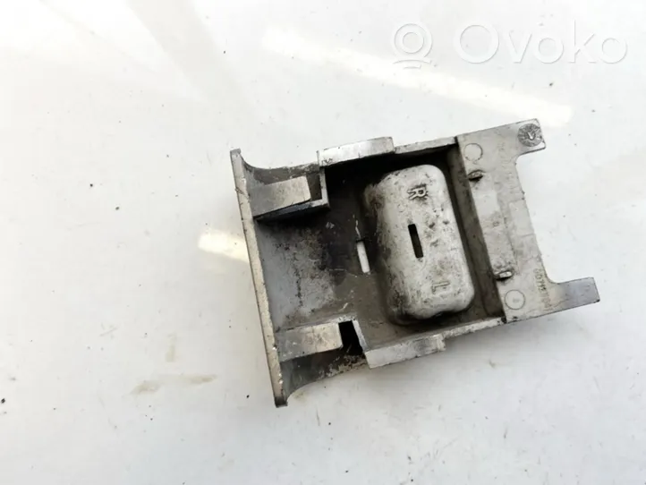 Opel Vectra B Garniture de jupe latérale arrière 90586943