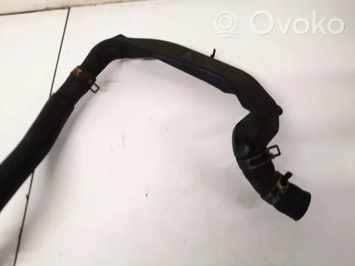 Subaru Legacy Tuyau de liquide de refroidissement moteur 