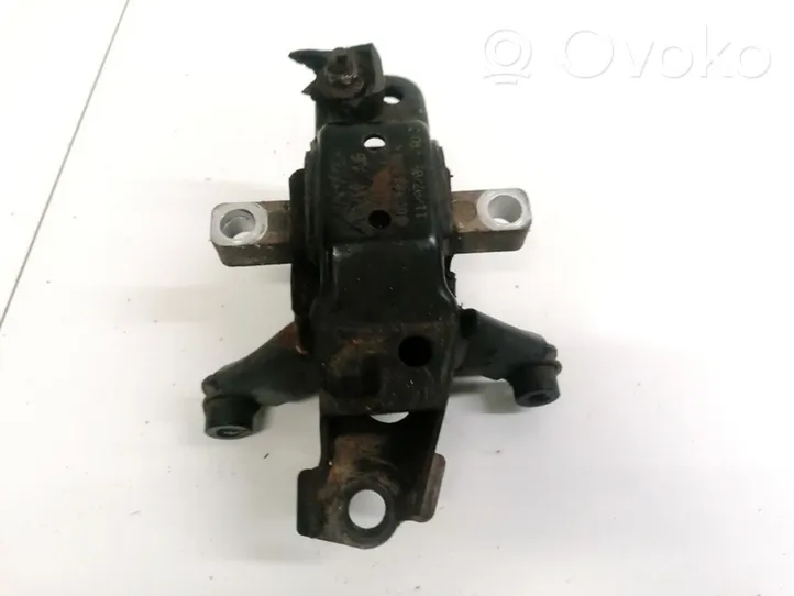 Volkswagen Fox Engine mount bracket 5Q0199555