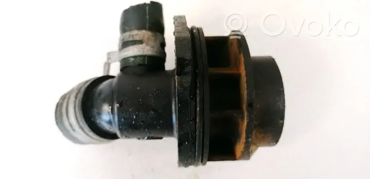 Peugeot 1007 Tuyau de liquide de refroidissement moteur 9627628980