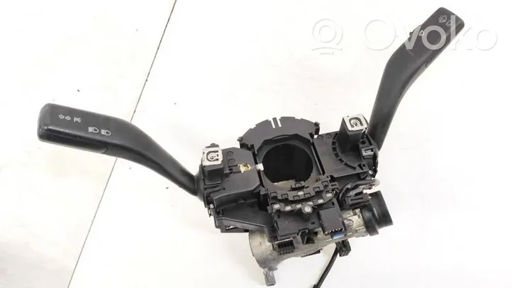 Volkswagen Golf V Leva/interruttore dell’indicatore di direzione e tergicristallo 1k0953519