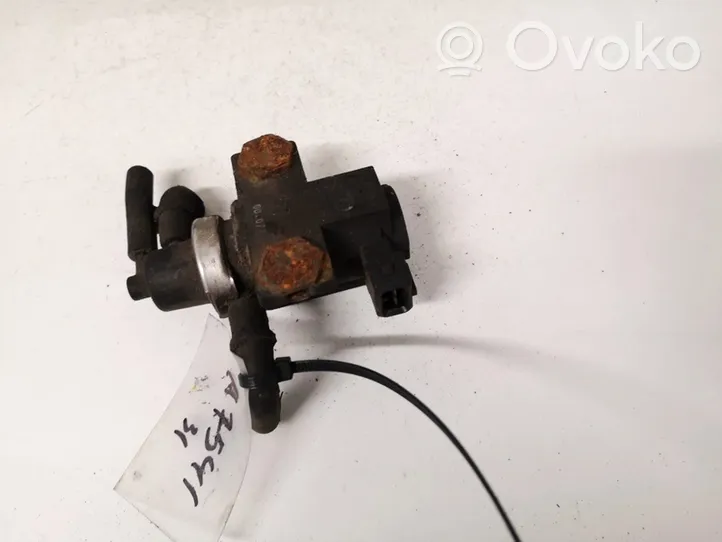 Volvo V70 Turbo solenoid valve 1h0906627