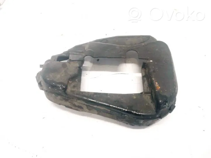 Renault Clio III Cache carter courroie de distribution 8200795018