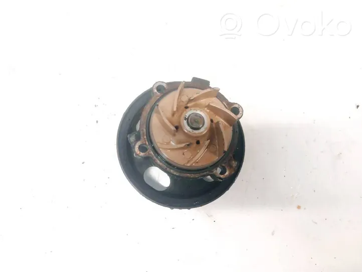 Opel Corsa D Water pump 