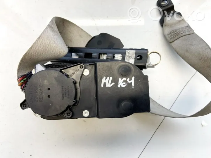 Mercedes-Benz E W211 Rear seatbelt a2118600688