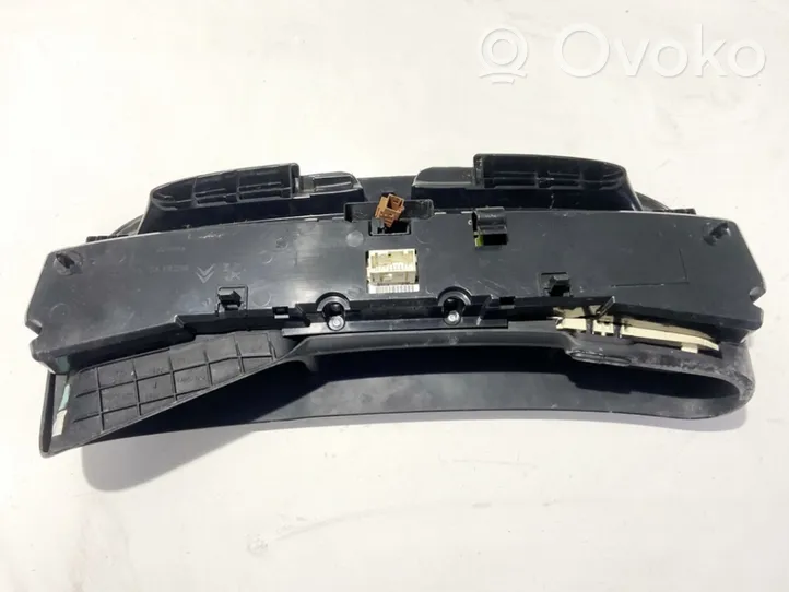 Citroen C3 Picasso Tachimetro (quadro strumenti) 555002081400